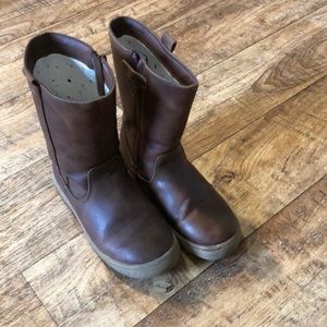 Cat & Jack boots